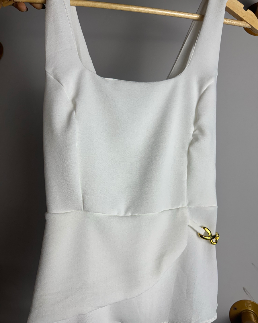BLUSA ASSIMÉTRICA