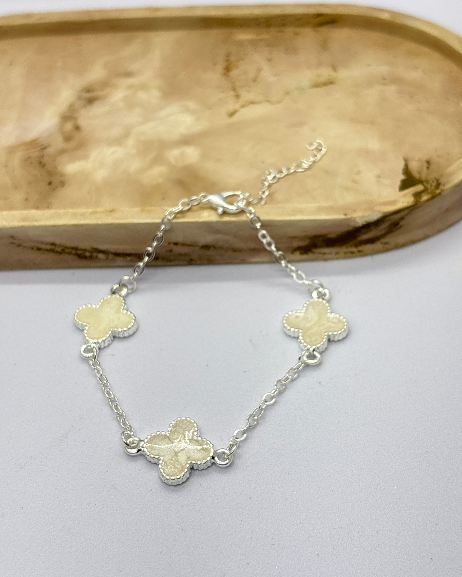 Pulseira florzinha